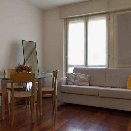 Apartment Studio Roma 41 - Affitti Brevi Italia Lecco
